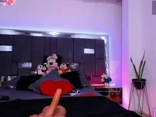 vannesahills on CamSoda