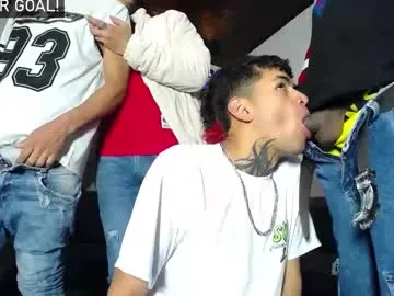 1pushman on Chaturbate