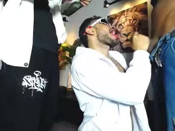 1pushman on Chaturbate