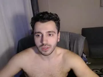 2handsomeman on Chaturbate