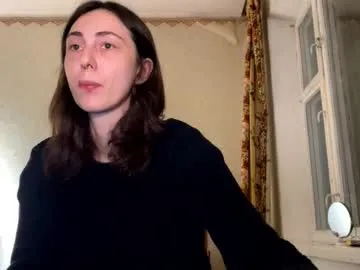 aevra — Goal: pretty bend over [700 tokens left] #tall #hairy #mistress #feet #femdom