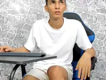 alejo_peverell — cumshow [900 tokens left] #gay #young #cumshow #18 #lovense