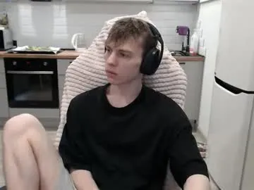 alex_gotcha — | Cum show  / every 500 tks jerk off | [3000 tokens left]   (/tipmenu - to see the menu)  [ #18 #new #cute # #bigcock]