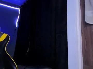 alexgiraldo__ — GOAL: quick flexion (abs - biceps) [50 tokens remaining] Welcome to my room! #young #muscle  #bigcock #lovense #new