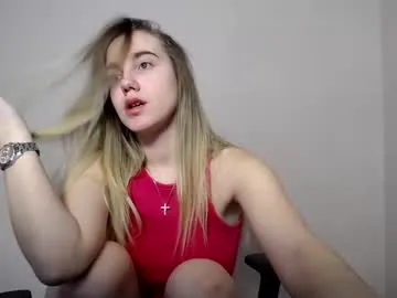 alice_rays_ on Chaturbate