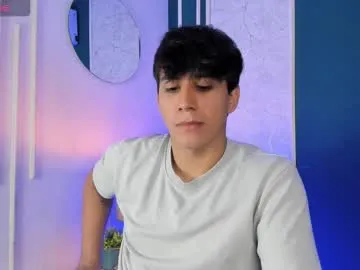 allexcano on Chaturbate