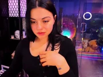 alma_pearl on Chaturbate 