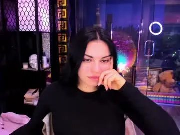 alma_pearl on Chaturbate 