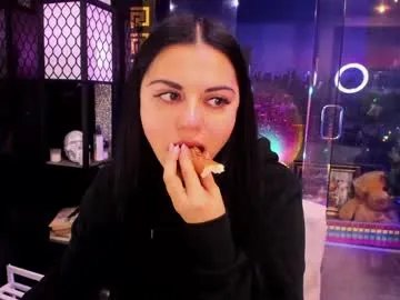 alma_pearl on Chaturbate 