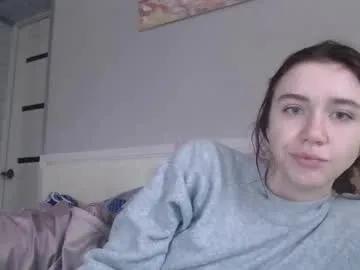 amoremeoww — GOAL: sit on me omg.. [153 tokens left] // EPIC GOAL: To sew a new dress  [4559 tokens left] #nonude #redhead #natural #findom #lovense