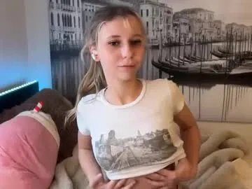 anyaa777 on Chaturbate 
