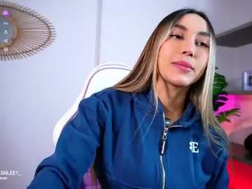 ashley2004_ on Chaturbate