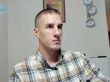 axl_fx on Chaturbate