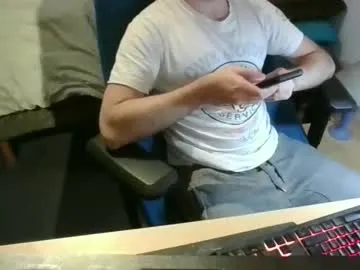 azdert2100 on Chaturbate