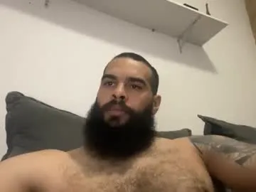 beardmax on Chaturbate
