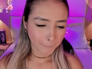 bella1207 on Chaturbate