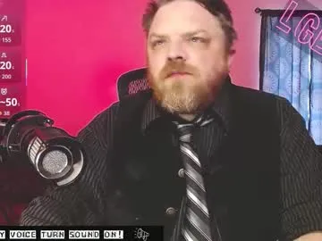 bi_master_mack on Chaturbate