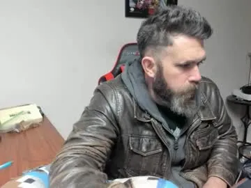 brutalmaster1983 on Chaturbate