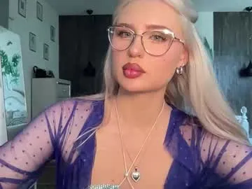 bunnykhalessi on Chaturbate