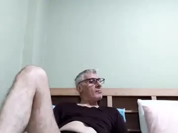 cucaio18 on Chaturbate