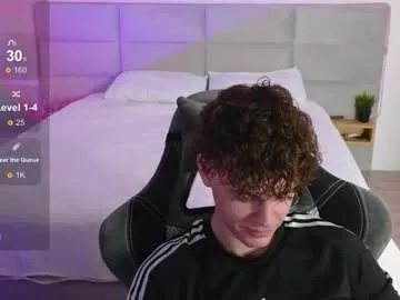 cute_thomas on Chaturbate