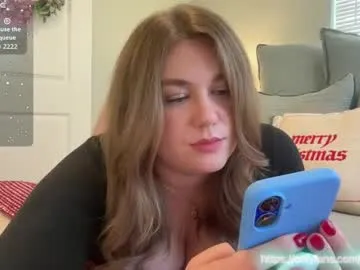 daddyslittlegirl12 on Chaturbate