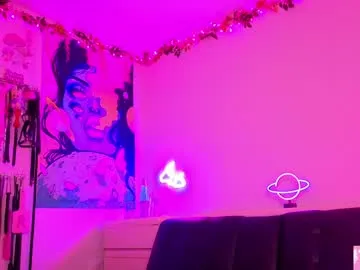 daphnemadison on Chaturbate