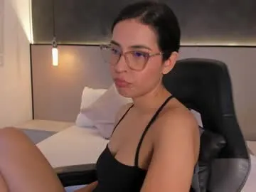 desireee_ on Chaturbate