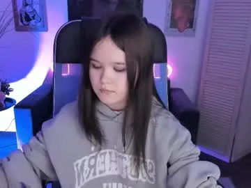 elainebeness on Chaturbate