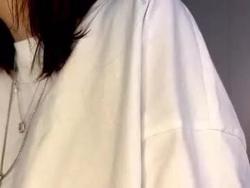 ellie_hollow on Chaturbate 