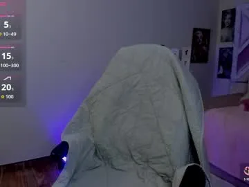 emilayton_ on Chaturbate