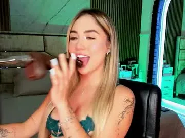 emilyhendrix_ on Chaturbate