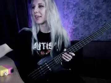 exorty on Chaturbate