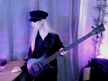 exorty on Chaturbate