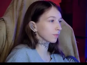 fran_bow on Chaturbate