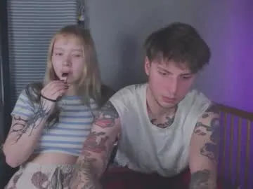 friend_zone_ on Chaturbate