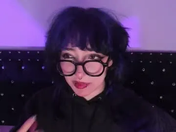 ghosty_doll on Chaturbate