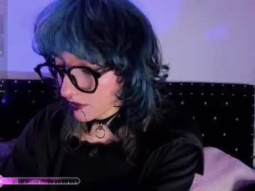 ghosty_doll on Chaturbate