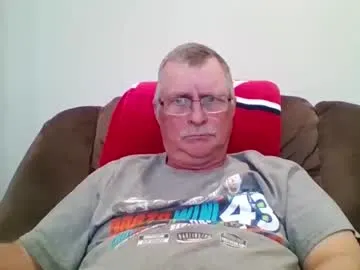 hot4tightholes — CUM [485 tokens remaining]