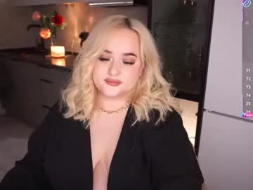 irena_barr18 — your chill zone     #dirtytalk  #roleplay #submissive  #cuckold  #bbw [2975 tokens remaining]