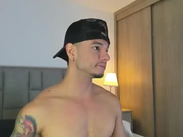 isaacsuarez — Make me moan with your tips and lets play  - Goal: Cum show [2000 tokens left] #lovense #muscle #latino #gay #bigass