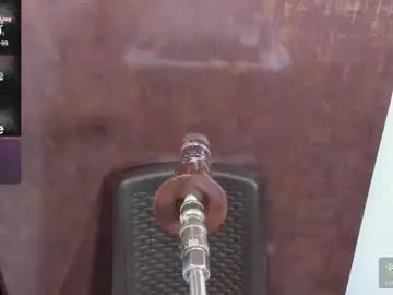 issie_cute on Chaturbate 