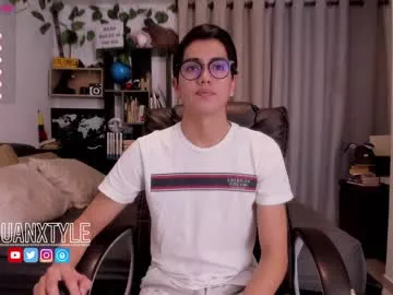 juancamroom on Chaturbate