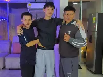 justingtime21 — FUCK ASS jordan #muscle #18 #bigcock #anal #bigass #gay [1664 tokens remaining]