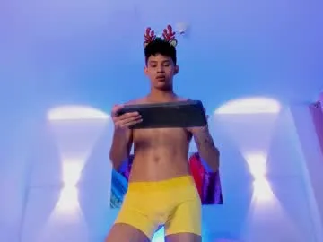 kamisuarezz on Chaturbate