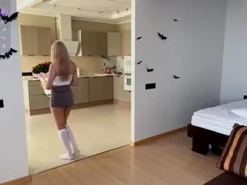 karlenegries — GOAL: take off my shorts [22 tokens remaining] Hello my name is Olivia! Welcome to my cozy little paradise  #bigboobs #lovense #squirt #18 #bigass