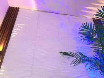 kimberly_gonzalez1 — Little mermaid of the sea come and enter with me, get wet and enjoy  #cum #bigcock #18 #transgirl #bigass [2000 tokens remaining]