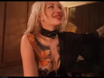 kinkylina_ on Chaturbate 