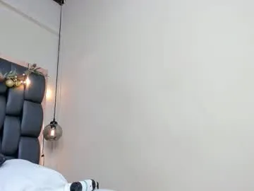 lady_falcon on Chaturbate