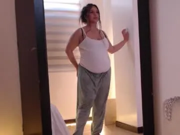 leah_bunny on Chaturbate